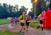 Das Rennen läuft, auf in Runde 1 von 5 x 10 km - 50-km-Auenseelauf Leipzig